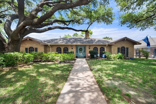 1307 S Westador Dr, Arlington, TX, 76015-2343 | Card Image