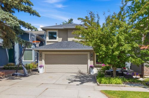 30 Strathcona Rd Sw, Calgary, AB, T3H1V5 | Card Image