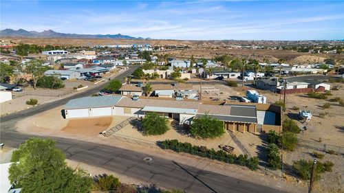 1350 Newberry Dr, Bullhead City, AZ, 86442-7727 | Card Image