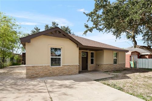 801 W Dipper Ave, Pharr, TX, 78577-9093 | Card Image