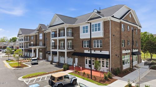 304-1600 Gathering Park Cir, Cary, NC, 27519-7289 | Card Image
