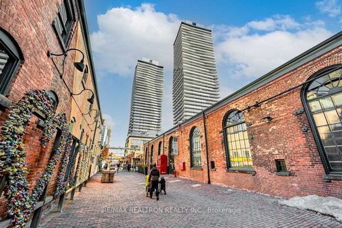 217-70 Distillery Lane, Toronto, ON, M5A0E3 | Card Image
