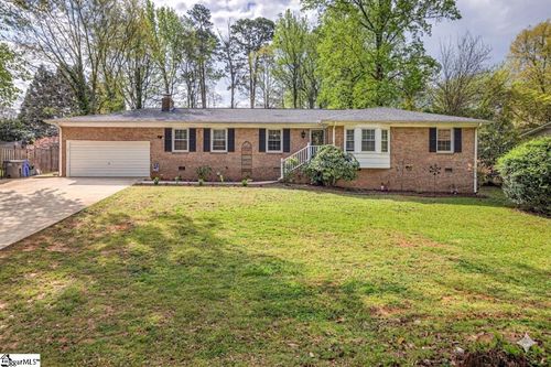 605 W Lee Rd, Taylors, SC, 29687-2514 | Card Image