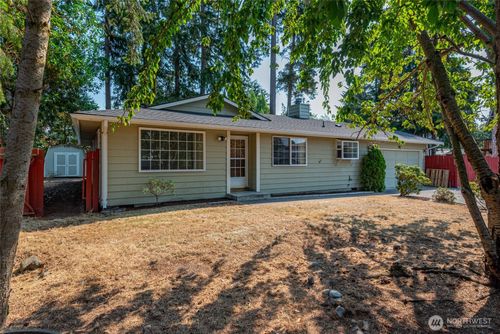 1206 Independence Ct, Oak Harbor, WA, 98277-8899 | Card Image