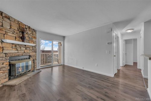 unit-120-4460 S Pitkin St, Aurora, CO, 80015-2716 | Card Image
