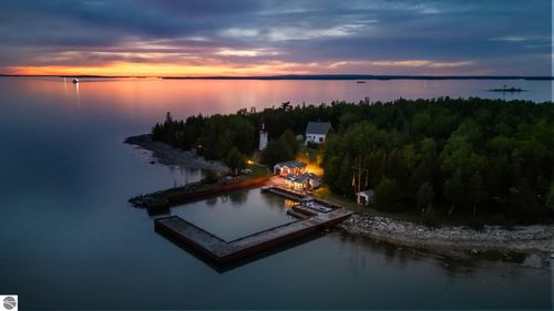 21500 S Pipe Island, De Tour Village, MI, 49725 | Card Image