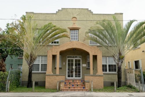 apt-1-237 Nw 10th Ave, Miami, FL, 33128-1292 | Card Image