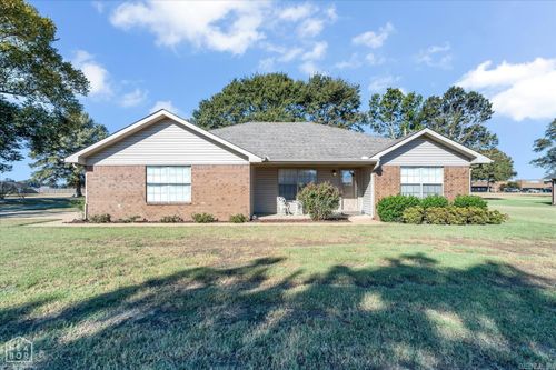123 Dennis St, Lake City, AR, 72437-9711 | Card Image