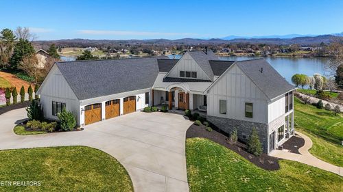 3003 Windy Ridge Pt, Knoxville, TN, 37922-6187 | Card Image
