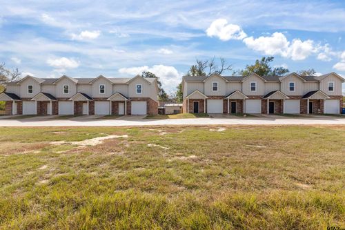 500 Mount Sylvan St, Lindale, TX, 75771-6272 | Card Image