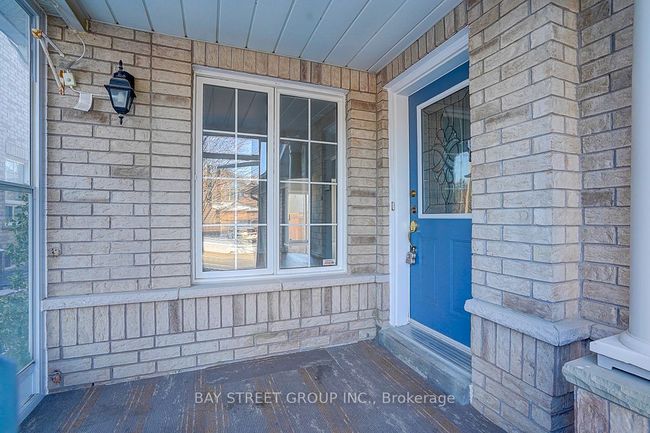 7 Debonair St, House attached with 4 bedrooms, 4 bathrooms and 2 parking in Richmond Hill ON | Image 7
