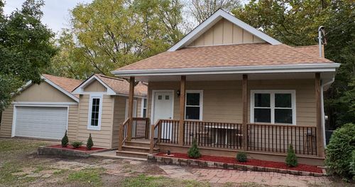 5517 Essex Rd, Lisle, IL, 60532-2372 | Card Image