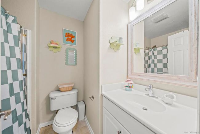 733 Anchor Cv, Townhouse with 2 bedrooms, 3 bathrooms and 2 parking in San Diego CA | Image 23