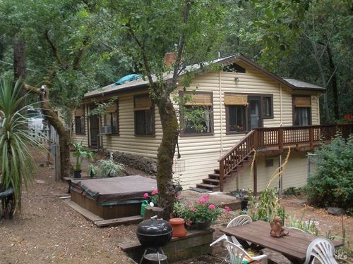 3323 Mill Creek Road, Healdsburg, CA, 95448 | Card Image