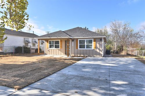 4844 S 34th West Ave, Tulsa, OK, 74107-7428 | Card Image