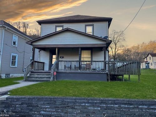 3625 Orchard St, Weirton, WV, 26062-4550 | Card Image