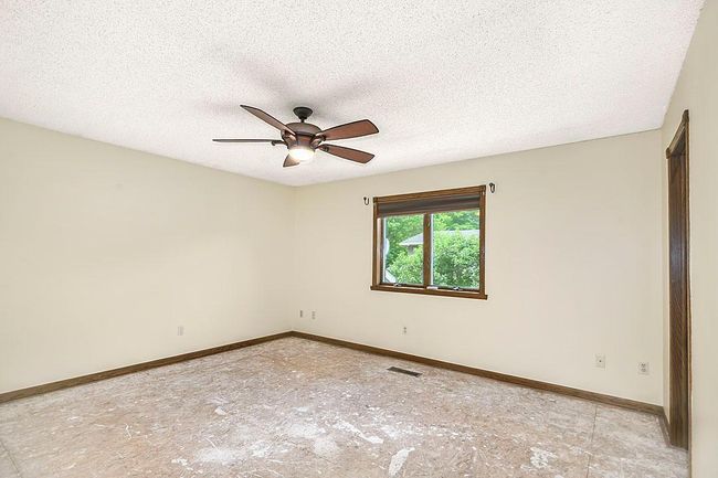 Primary Bedroom | Image 12