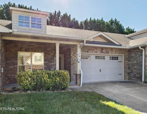 826 Klondike Way, Knoxville, TN, 37923-1852 | Card Image