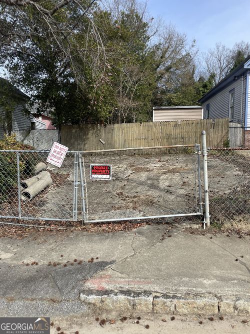 1083 Elm Street, Macon, GA, 31201 | Card Image