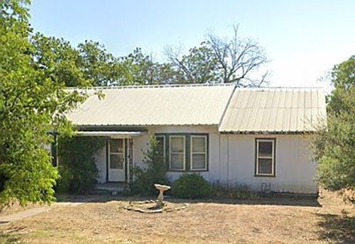 517 5th Ave, Coleman, TX, 76834-3800 | Card Image