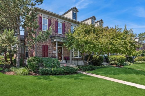 1837 Westleigh Dr, Glenview, IL, 60025-7611 | Card Image