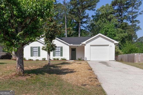 240 Chase Woods Cir, Jonesboro, GA, 30236-2083 | Card Image