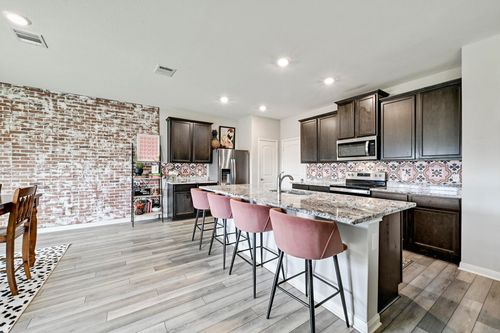 113 Star Spangled Dr, Liberty Hill, TX, 78642-6420 | Card Image