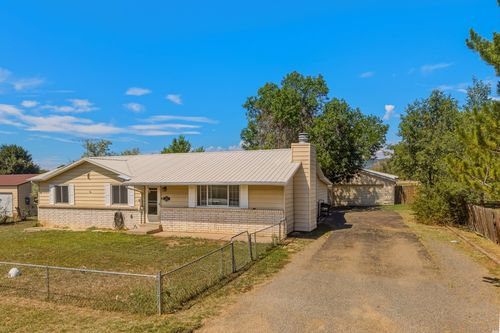 106 Hill Dr, Raton, NM, 87740-2813 | Card Image
