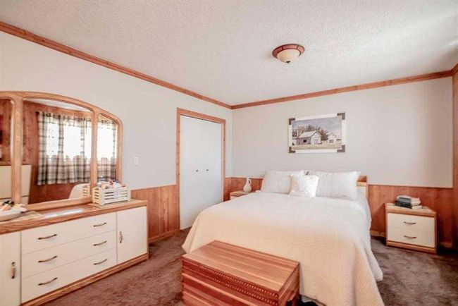 72174 Rr 13, House other with 5 bedrooms, 3 bathrooms and null parking in DeBolt AB | Image 15