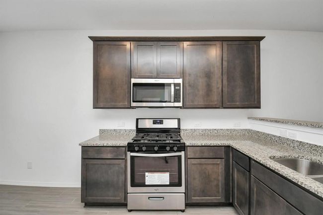 25489 Northpark Spruce Dr, House other with 5 bedrooms, 3 bathrooms and 2 parking in Porter TX | Image 6