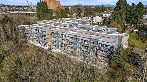 apt-c102-1311 12th Ave S, Seattle, WA, 98144-3471 | Card Image