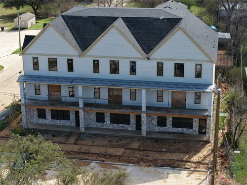 299 301 303 W Oak Street, Mansfield, TX, 76063 | Card Image