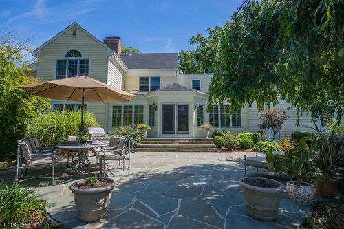 36 Calais Rd, Mendham Twp, NJ, 07945-2211 | Card Image