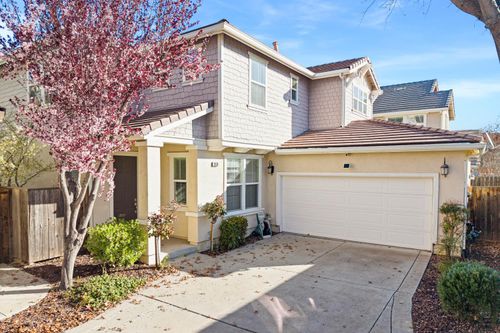 9333 Vintner Cir, Patterson, CA, 95363-8901 | Card Image