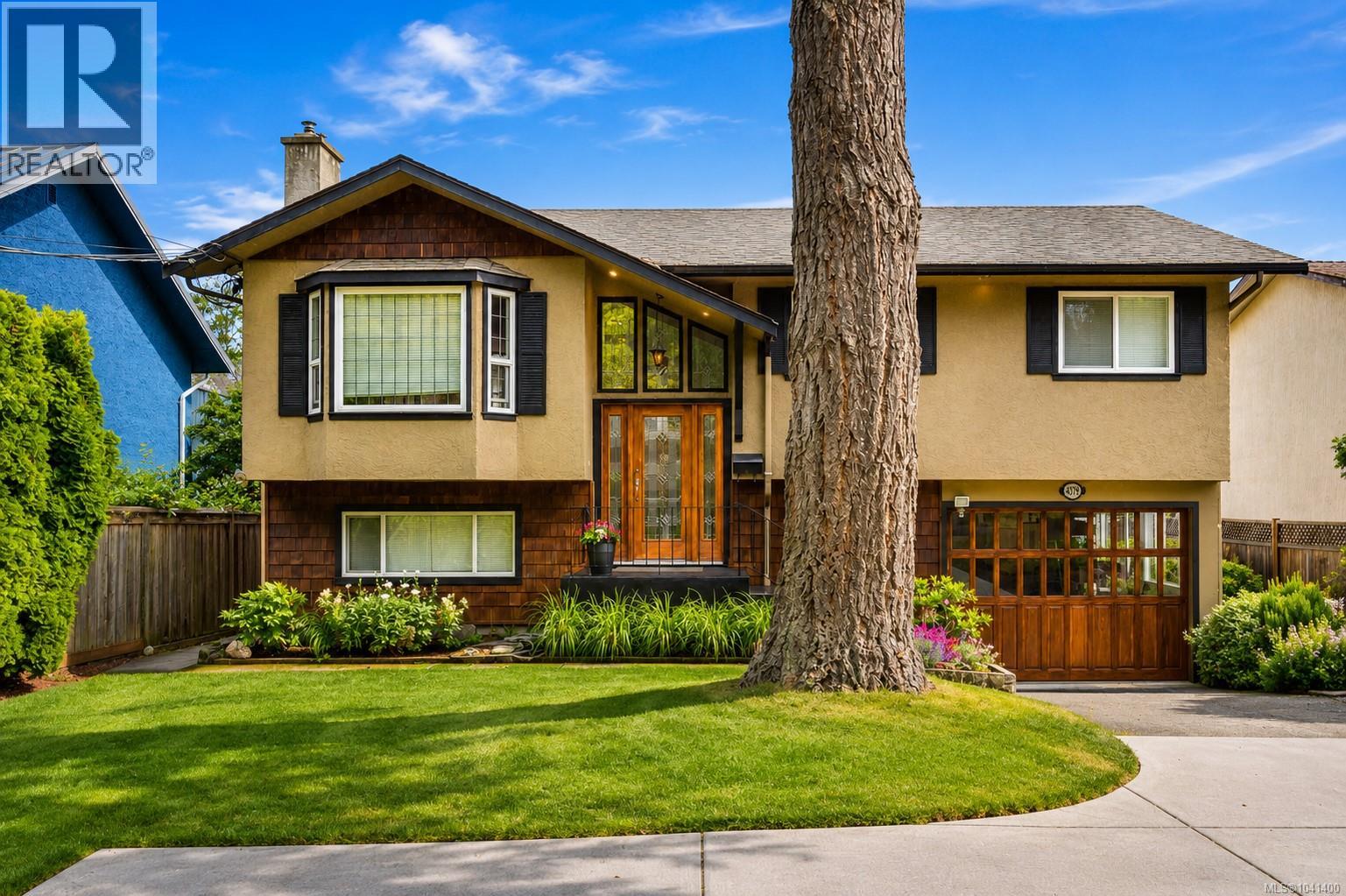 Residential in Saanich