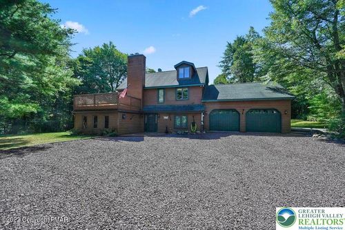 134 Moseywood Rd, Lake Harmony, PA, 18624-2211 | Card Image
