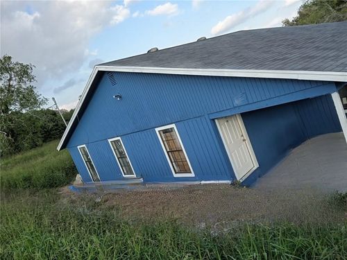 2500 Mccain Dr, Corpus Christi, TX, 78410-1821 | Card Image