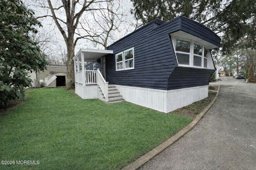 56 Marcia Memorial Cir, Jackson, NJ, 08527-3069 | Card Image