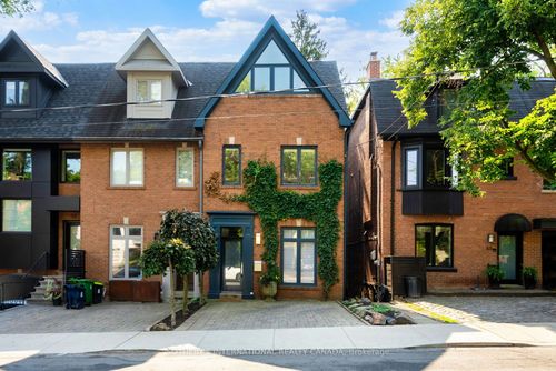57 Woodlawn Ave W, Toronto, ON, M4V1G6 | Card Image