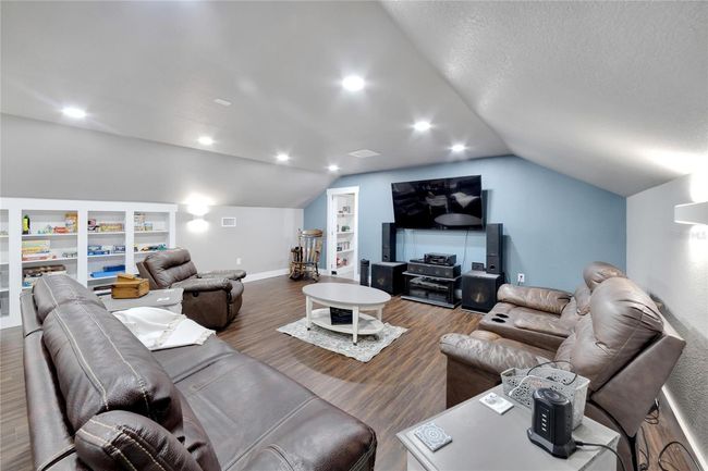 9017 County Line Rd, House other with 3 bedrooms, 3 bathrooms and null parking in LITHIA FL | Image 16