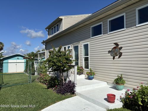 1536 S Central Ave, Flagler Beach, FL, 32136-3817 | Card Image