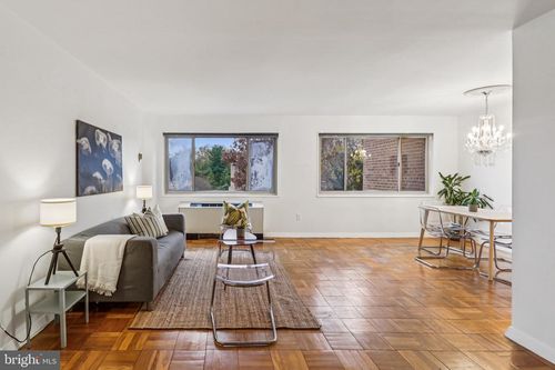 apt-518-3900 Tunlaw Rd Nw, WASHINGTON, DC, 20007-4814 | Card Image