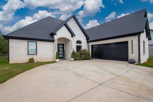 5204 Castaway Bay Dr, Alexander, AR, 72002-7051 | Card Image