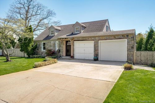 5 Erlwein Ct, Massapequa, NY, 11758-5507 | Card Image
