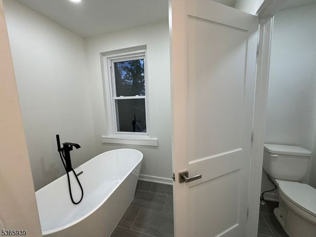 438 Lawrence St, House other with 5 bedrooms, 2 bathrooms and null parking in Burlington City NJ | Image 8