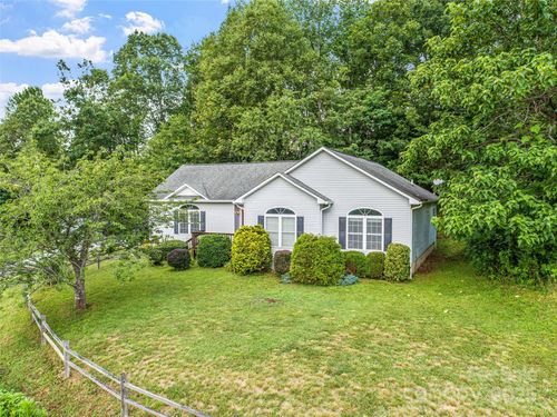 161 Blue Rock Rd, Burnsville, NC, 28714-9264 | Card Image