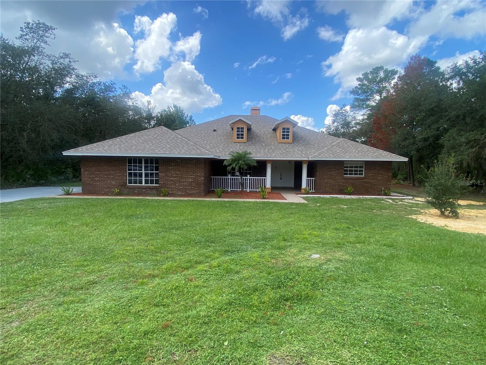 Walk IN Water Rd, Lake Wales, FL 33898