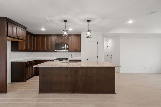 268 Yawney Dr, House other with 3 bedrooms, 2 bathrooms and null parking in Lipan TX | Image 4