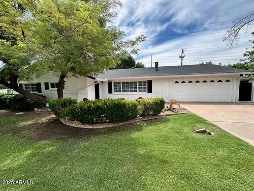 4861 E Calle Redonda, Phoenix, AZ, 85018-2930 | Card Image