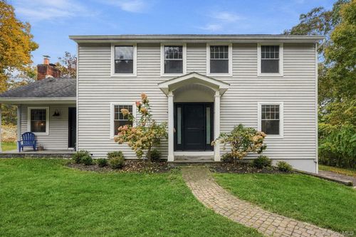 3 Harvey Rd, Croton Falls, NY, 10519-7003 | Card Image